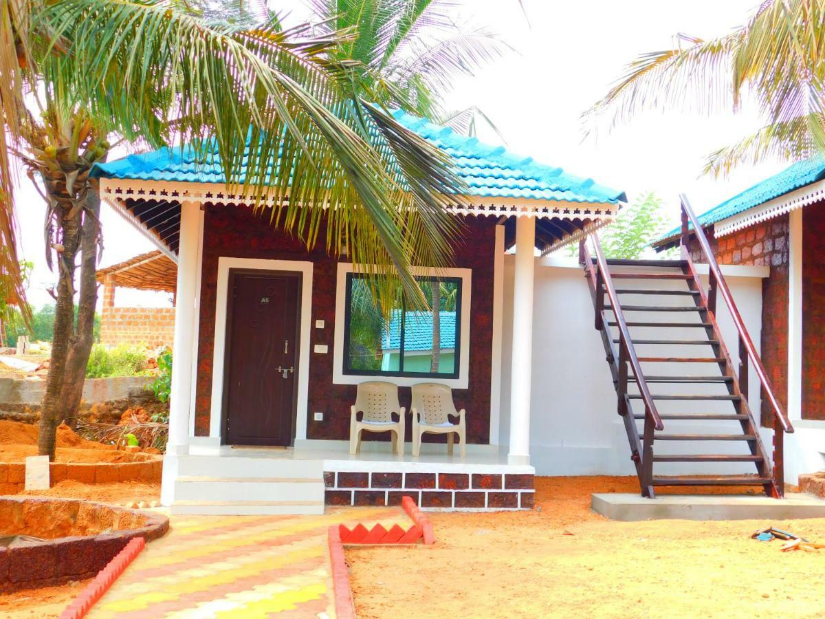 Coconut Tree Resort Gokarna Eksteriør billede